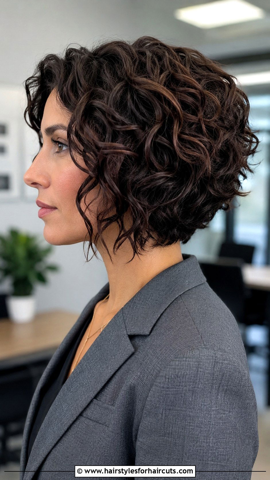Curly Angled Bob - 25 curly haircuts for round face - 25 curly haircuts for round face