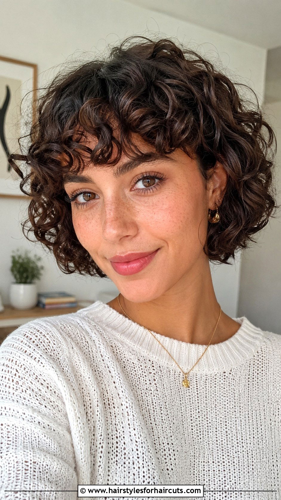 Curly Bangs Bob - 25 curly hair 1930s hairstyles - 25 curly hair 1930s hairstyles