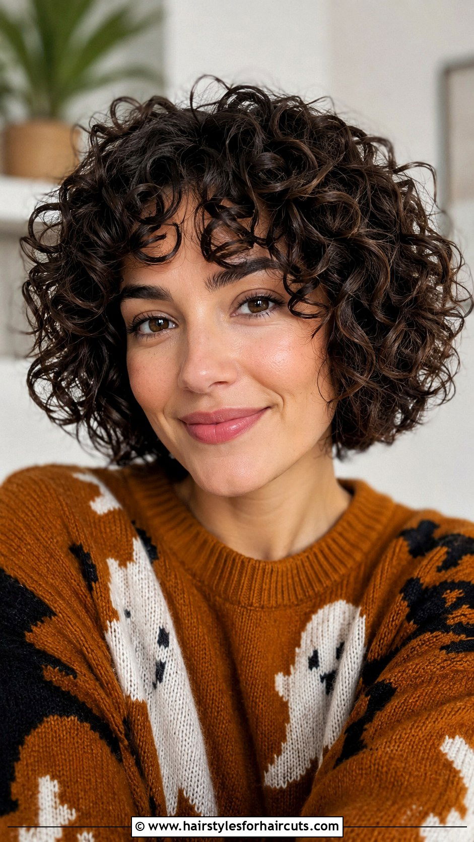 Curly Bob - 25 haircuts short for women - 25 haircuts short for women