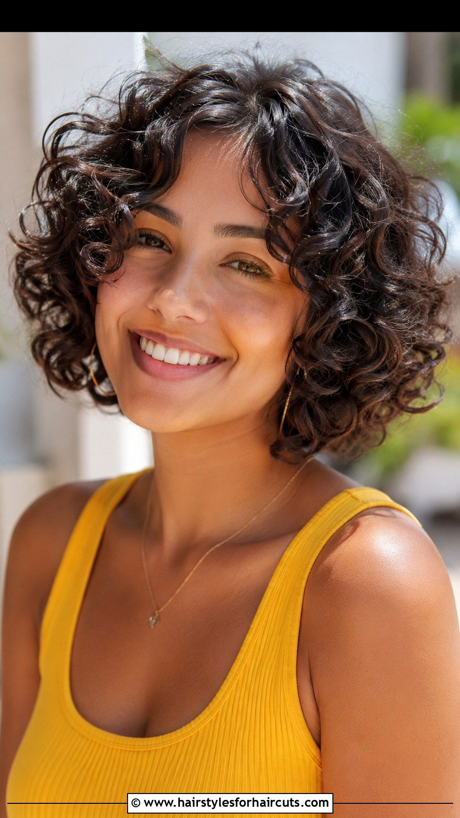 Curly Bob - 25 hairstyles for woman over 50 - 25 hairstyles for woman over 50