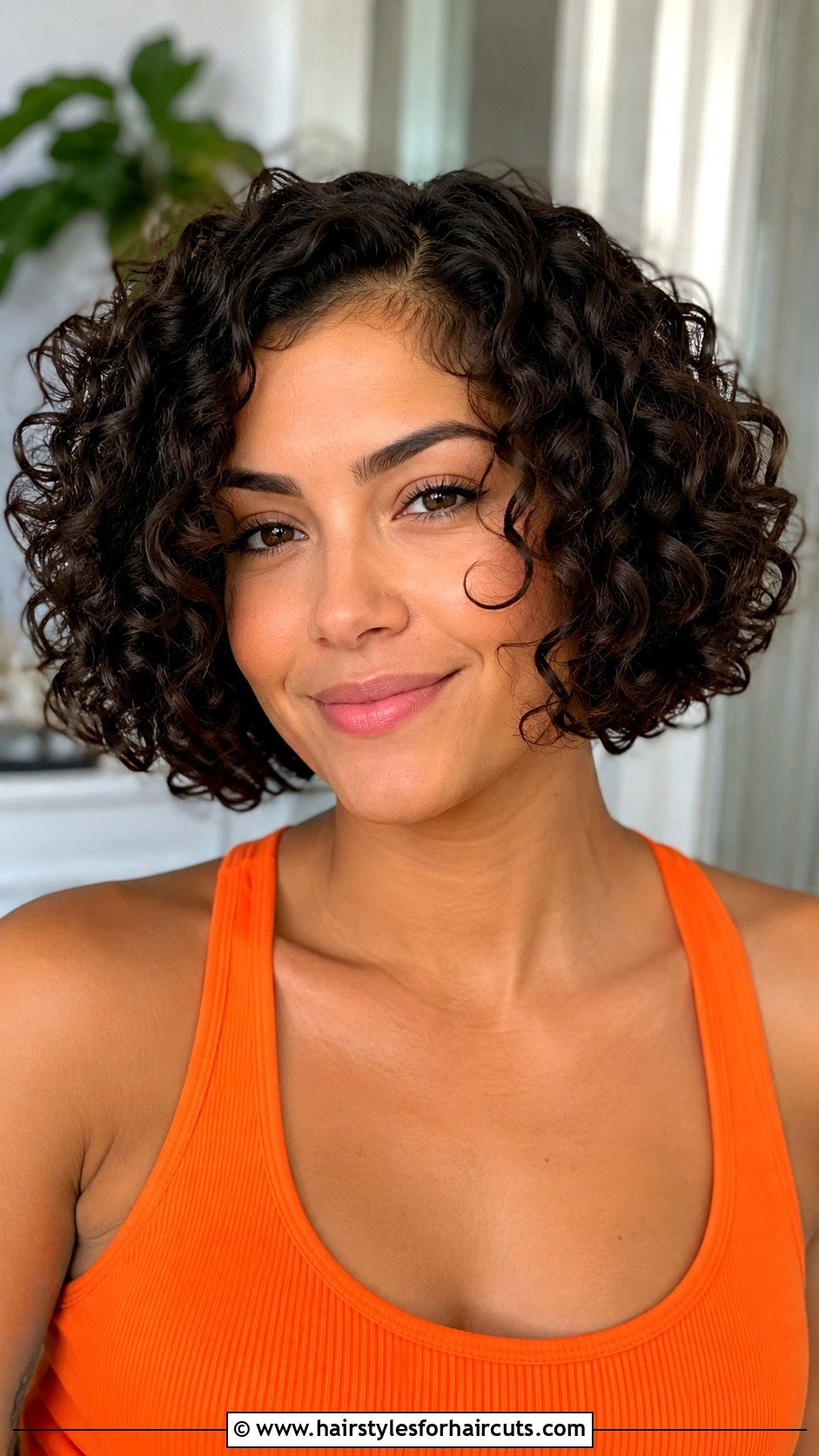 Curly Bob Haircut - 25 summer haircuts - 25 summer haircuts