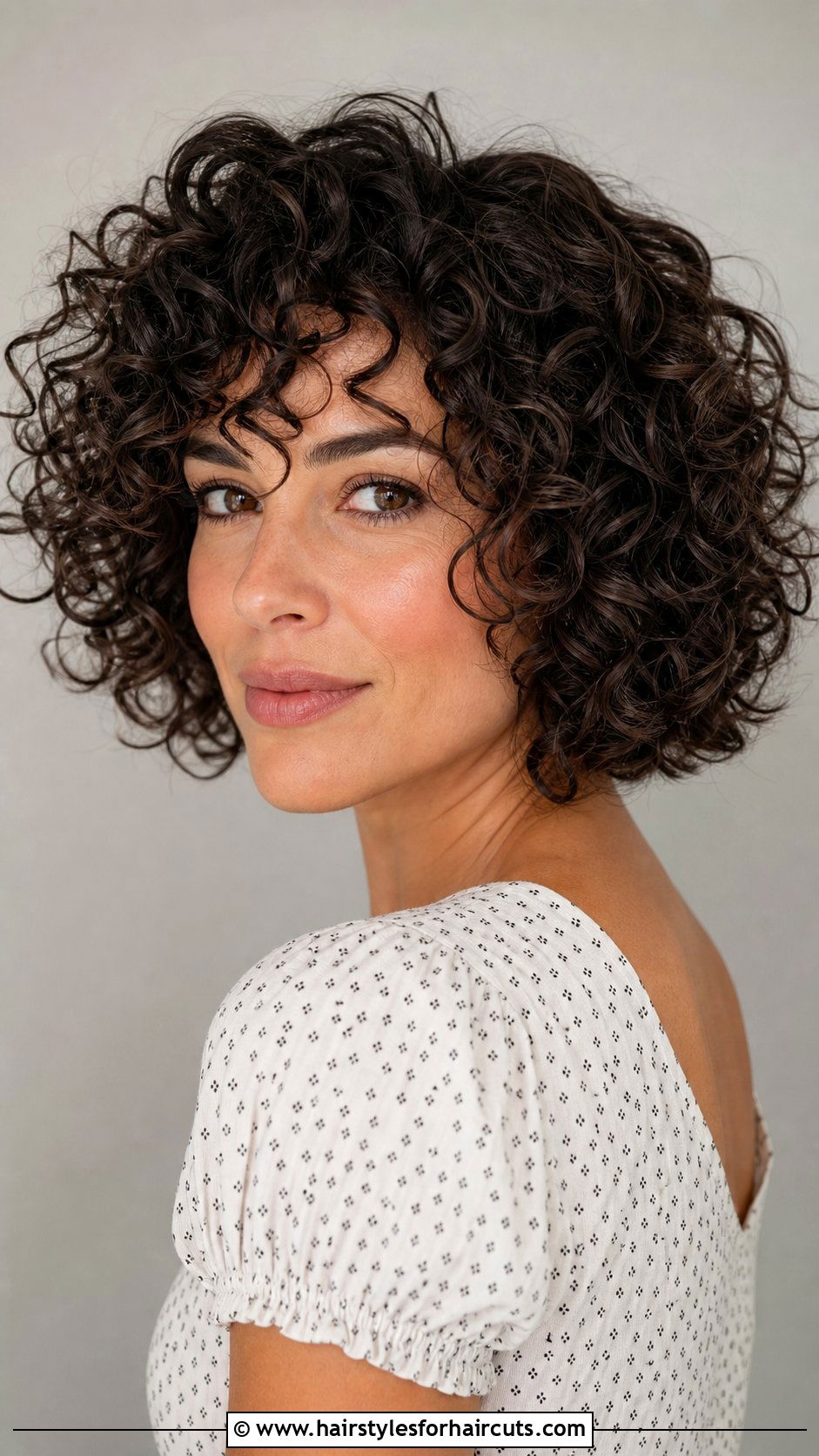 Curly Bob Haircut - 25 hair school haircuts - 25 hair school haircuts