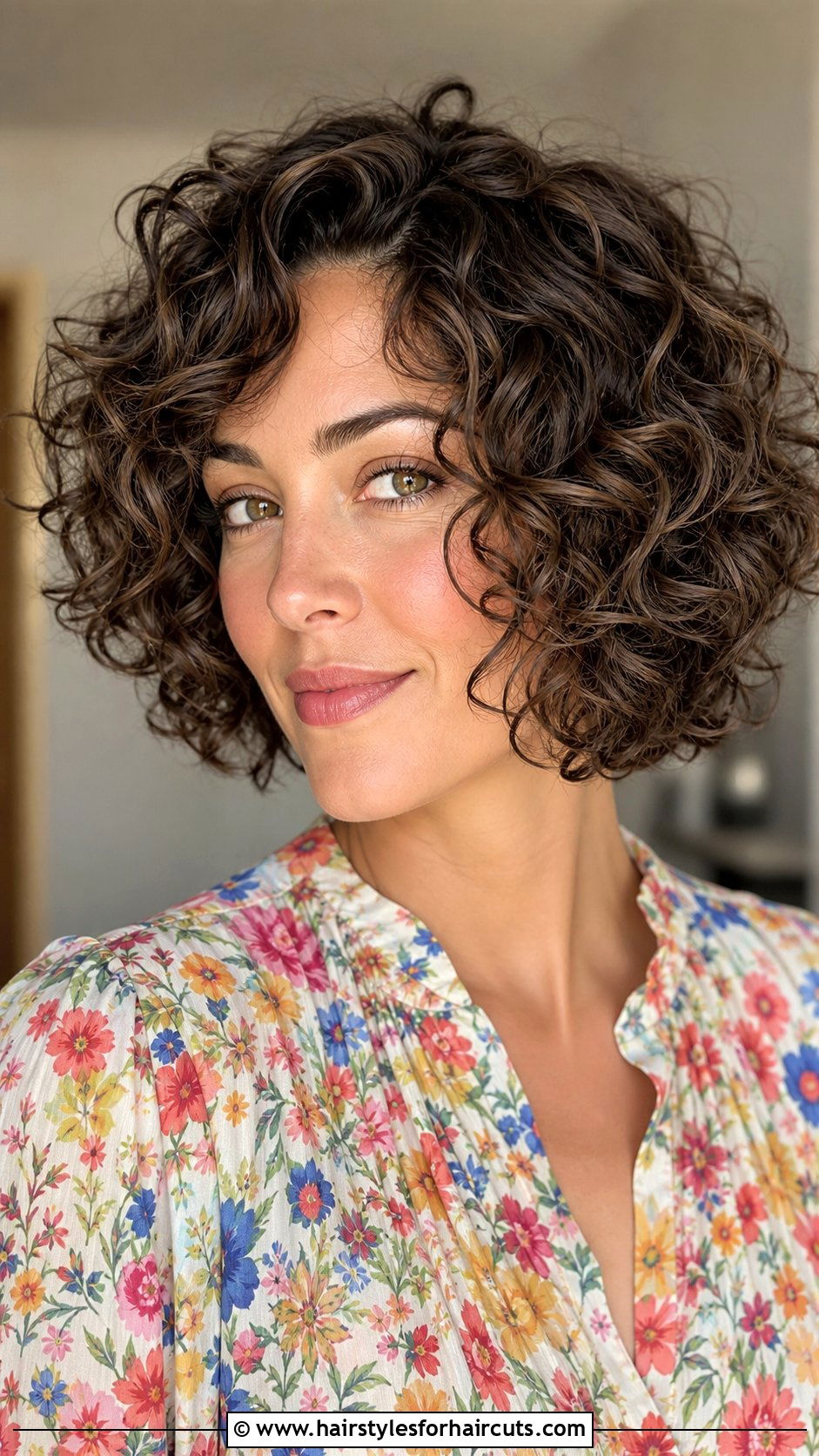 Curly Bob Haircut - 25 haircuts bolingbrook - 25 haircuts bolingbrook