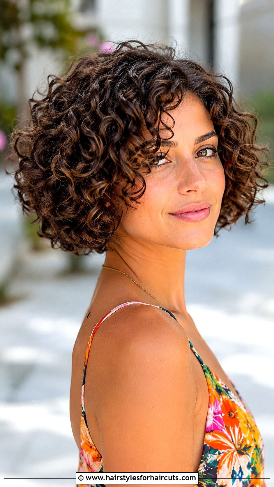 Curly Bob Haircut - 25 haircuts clifton park - 25 haircuts clifton park