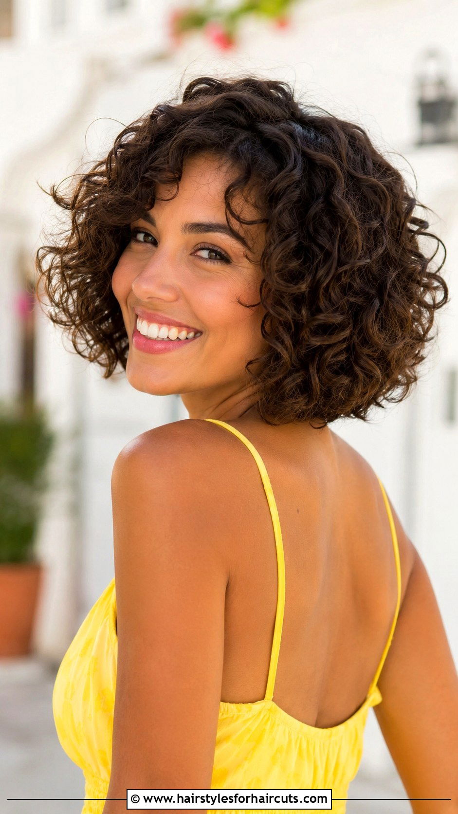 Curly Bob Haircut - 25 haircuts columbus ohio - 25 haircuts columbus ohio