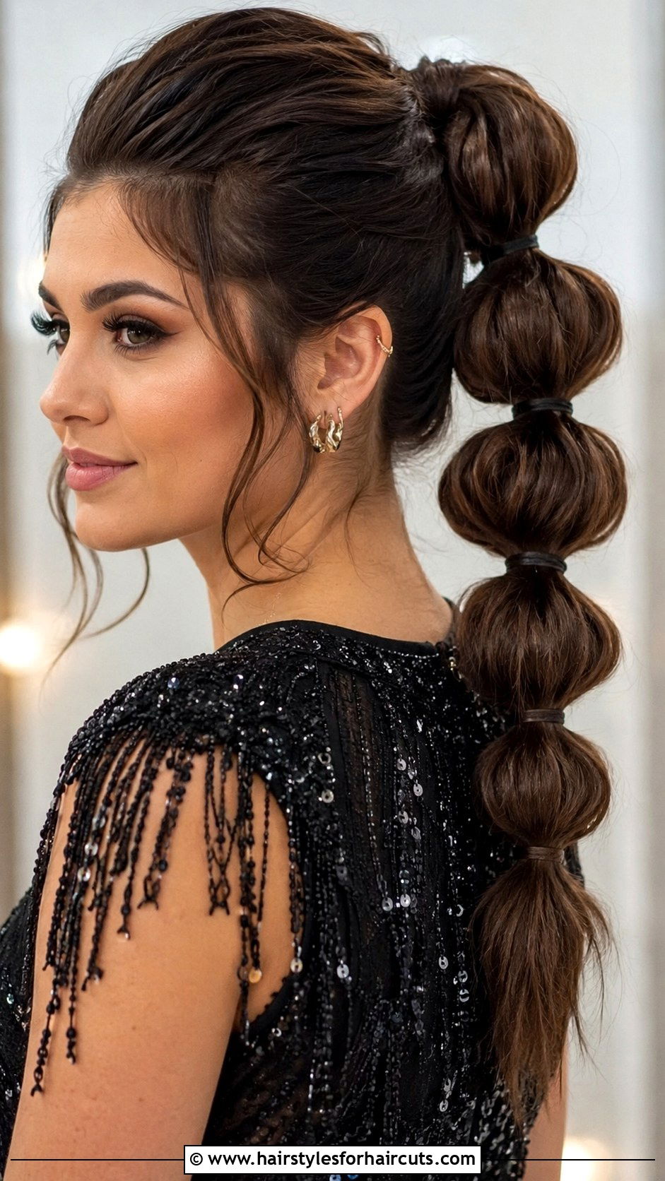 Curly Bubble Braid - 25 christmas hairstyles for curly hair - 25 christmas hairstyles for curly hair