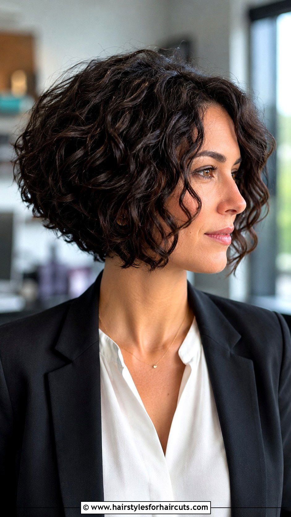 Curly Feathered Haircut - 25 curly haircuts nashville - 25 curly haircuts nashville