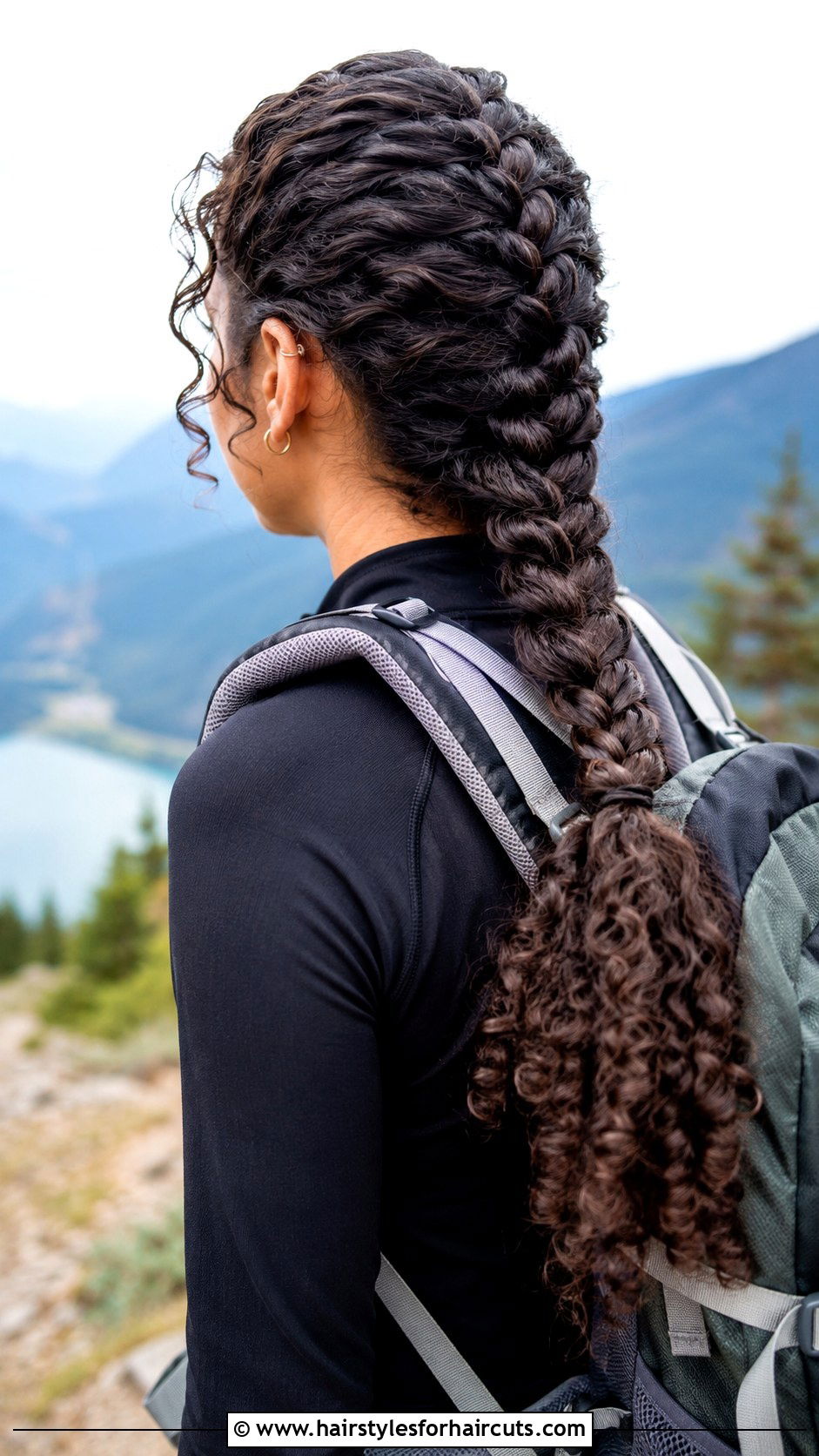 Curly French Braid - 25 easy summer hairstyles for curly hair - 25 easy summer hairstyles for curly hair