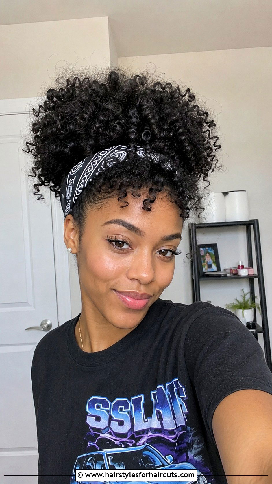 Curly Hair Bandana Puff - 25 bandana hairstyles for curly hair - 25 bandana hairstyles for curly hair