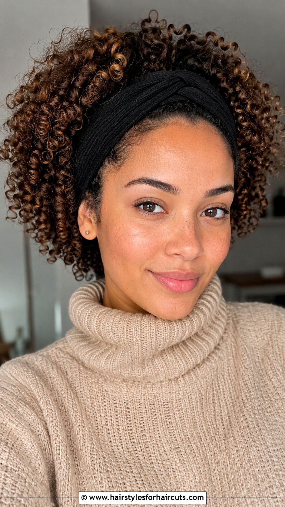 Curly Hair With Headband - 25 different curly hairstyles - 25 different curly hairstyles
