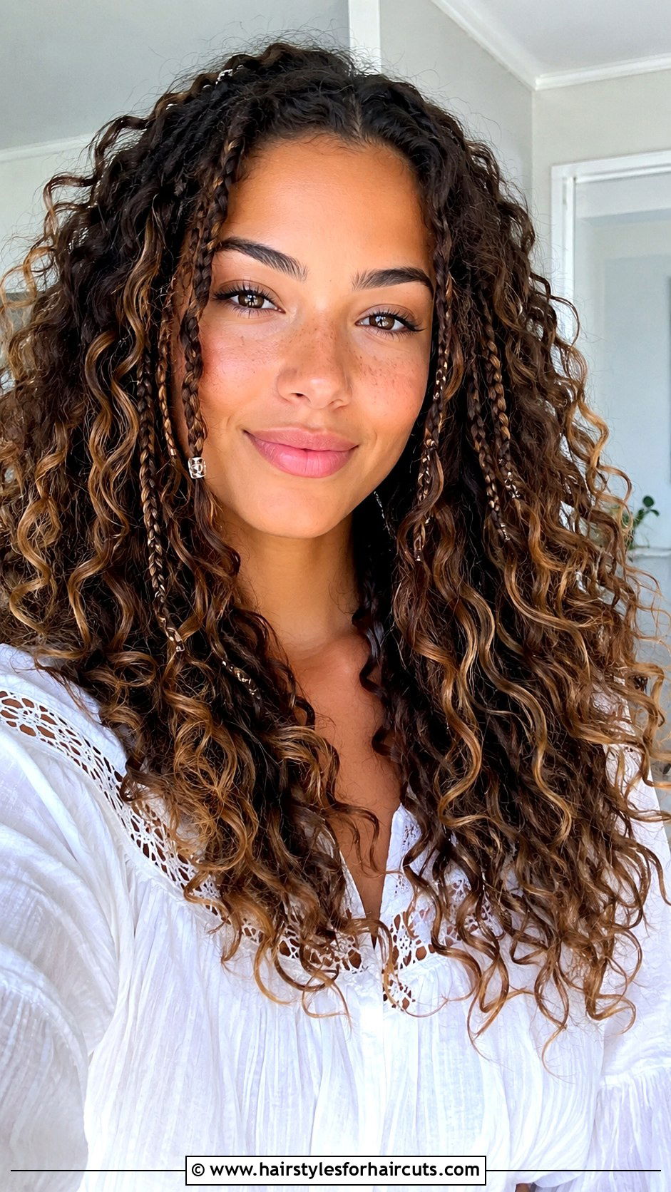 Curly Hair With Mini Braids - 25 graduation hairstyles for curly hair - 25 graduation hairstyles for curly hair