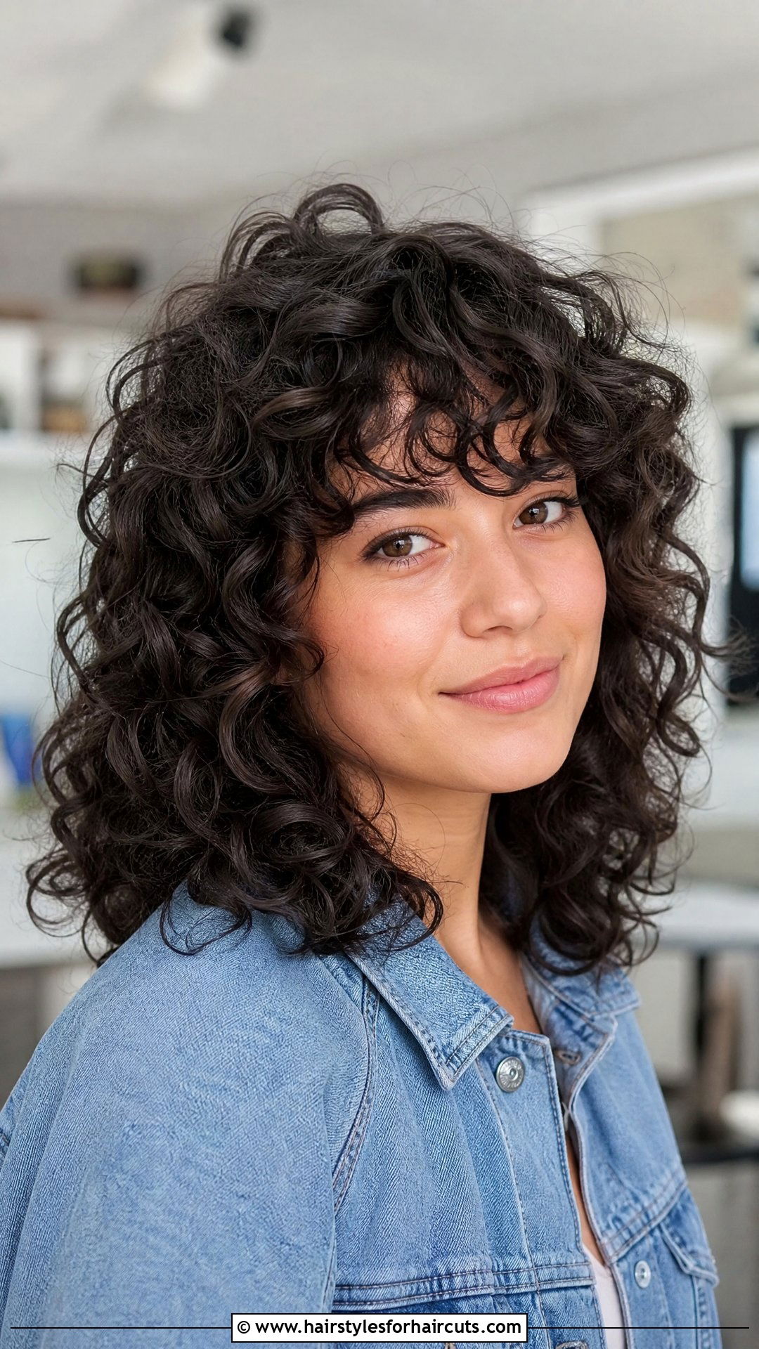 Curly Haircut With Bangs - 25 haircuts for curly hair female - 25 haircuts for curly hair female