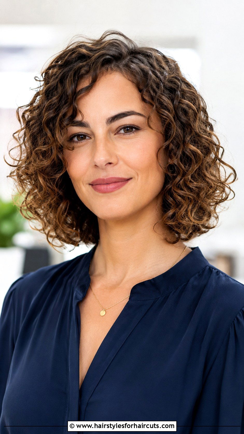 Curly Lob Haircut - 25 haircuts for curly hair female - 25 haircuts for curly hair female