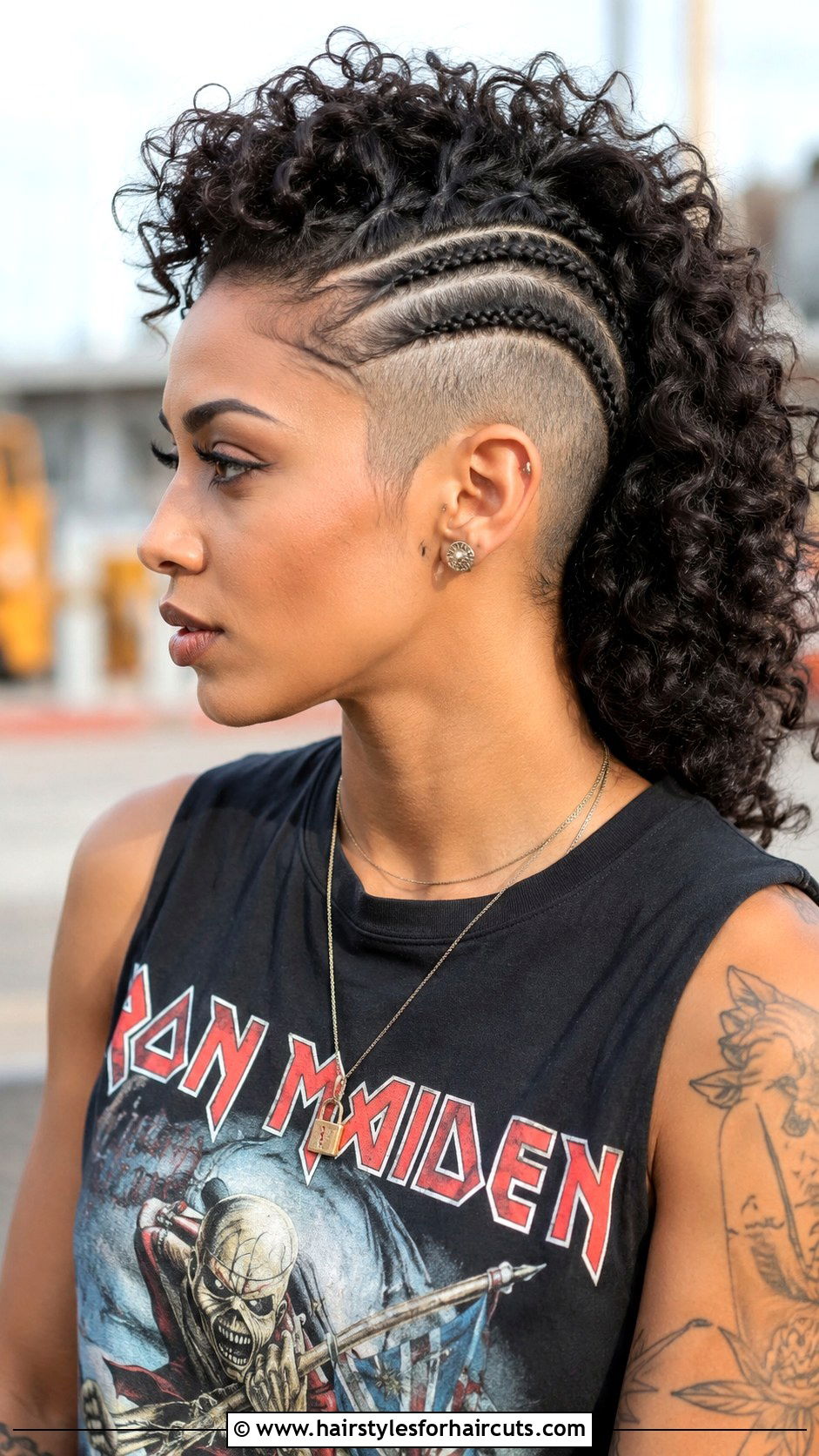 Curly Mohawk Braid - 25 festival hairstyles for curly hair - 25 festival hairstyles for curly hair