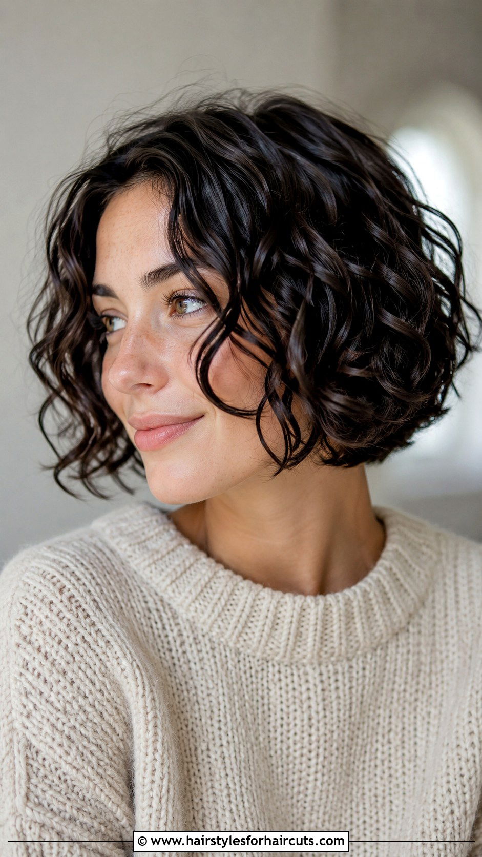 Curly Neck Length Bob - 25 curly hair short hairstyles - 25 curly hair short hairstyles