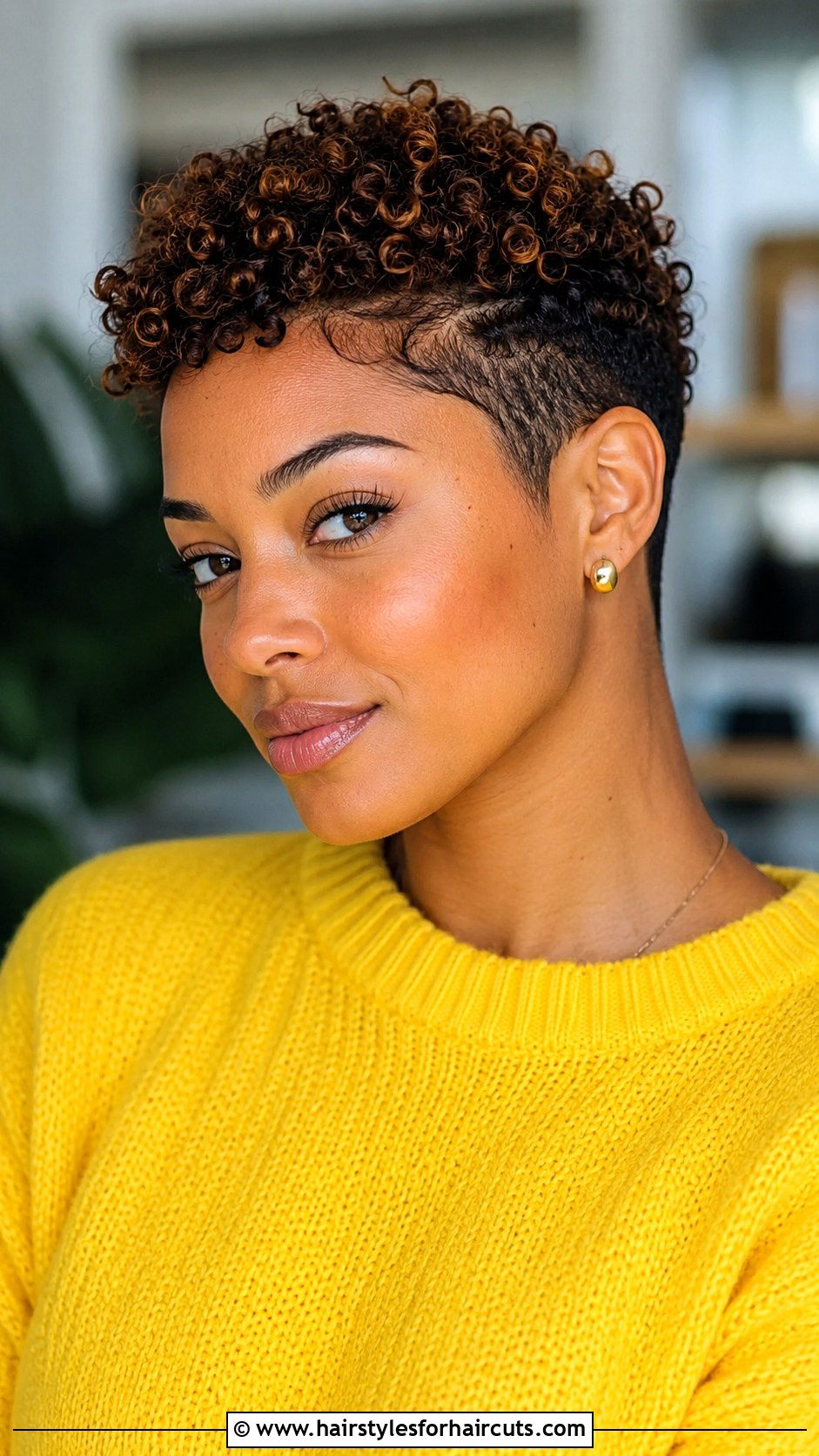 Curly Pixie Cut - 25 popular short hairstyles for women - 25 popular short hairstyles for women