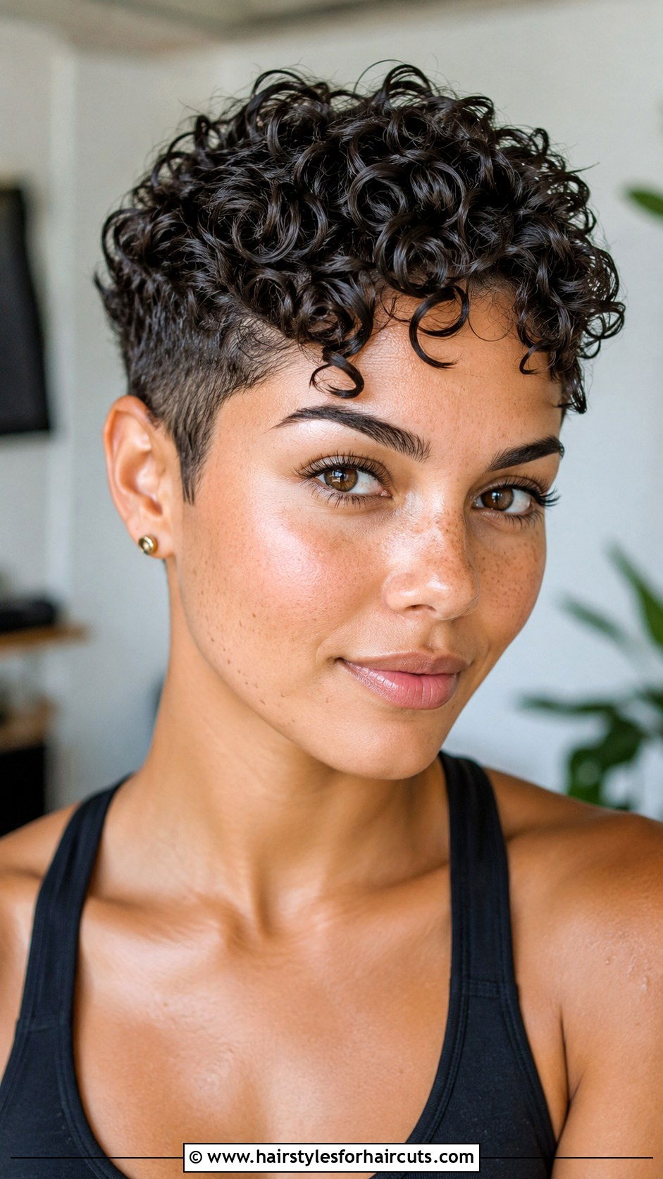 Curly Pixie Cut - 25 easy curly hairstyles - 25 easy curly hairstyles