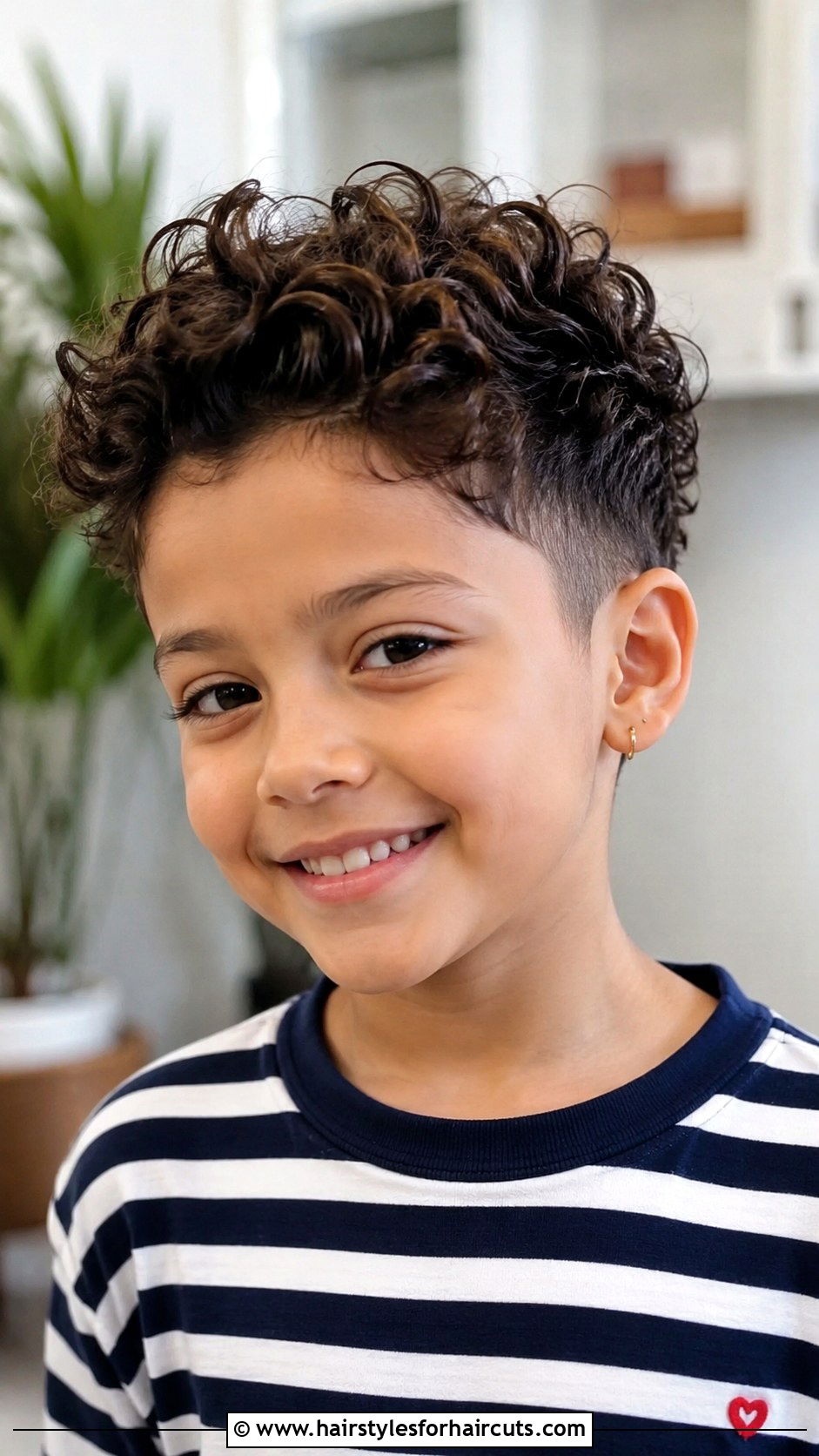 Curly Pixie Cut - 25 haircuts for curly hair girl kid - 25 haircuts for curly hair girl kid