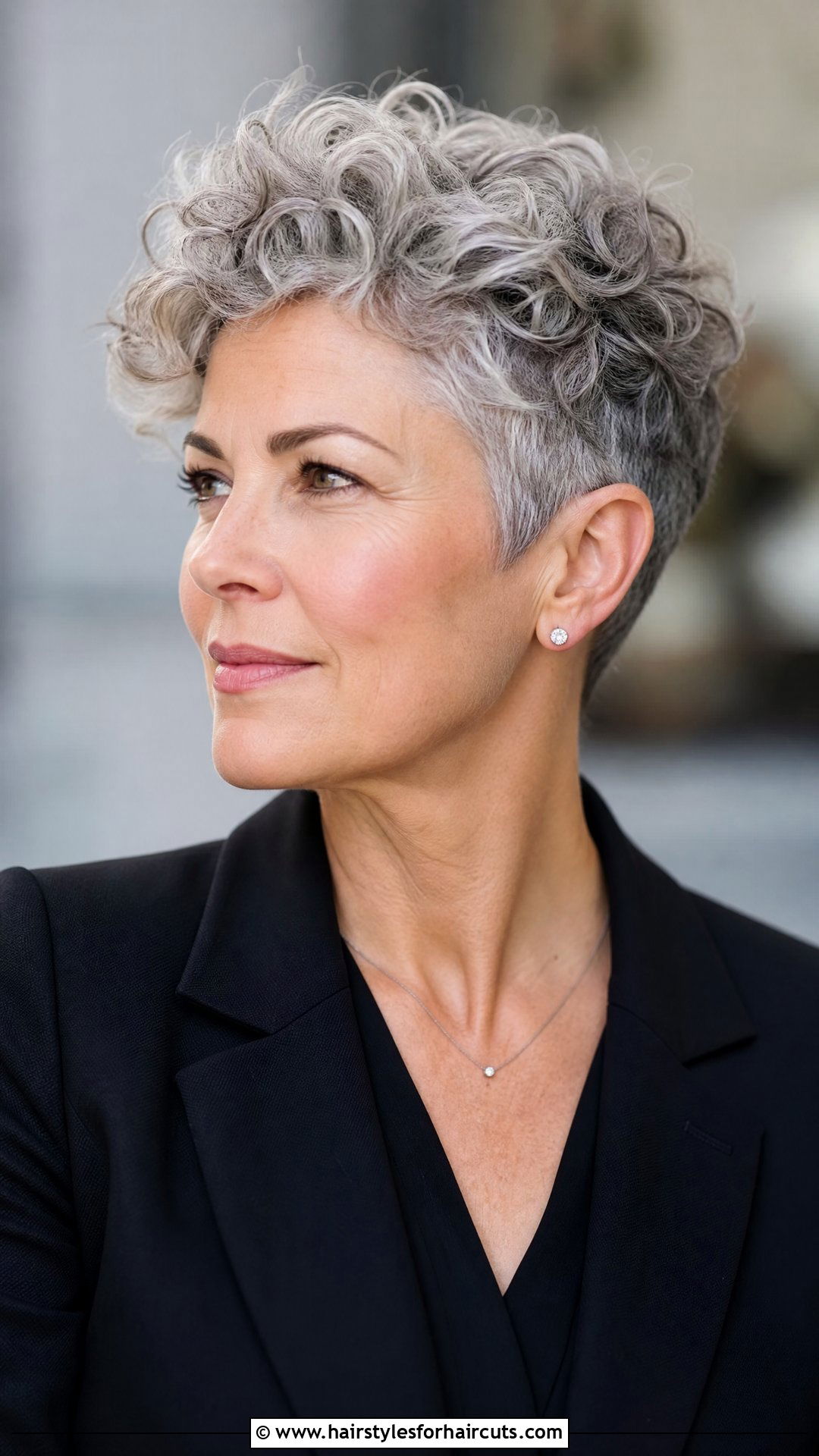 Curly Pixie Cut For Women Over 50 - 25 youthful hairstyles over 50 curly hair - 25 youthful hairstyles over 50 curly hair
