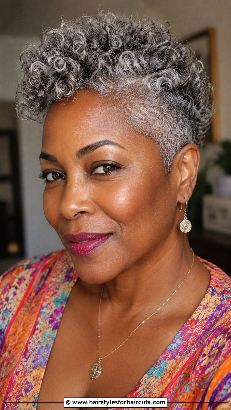 Curly Pixie For Gray Hair Transition - 25 short haircuts for growing out gray hair - 25 short haircuts for growing out gray hair
