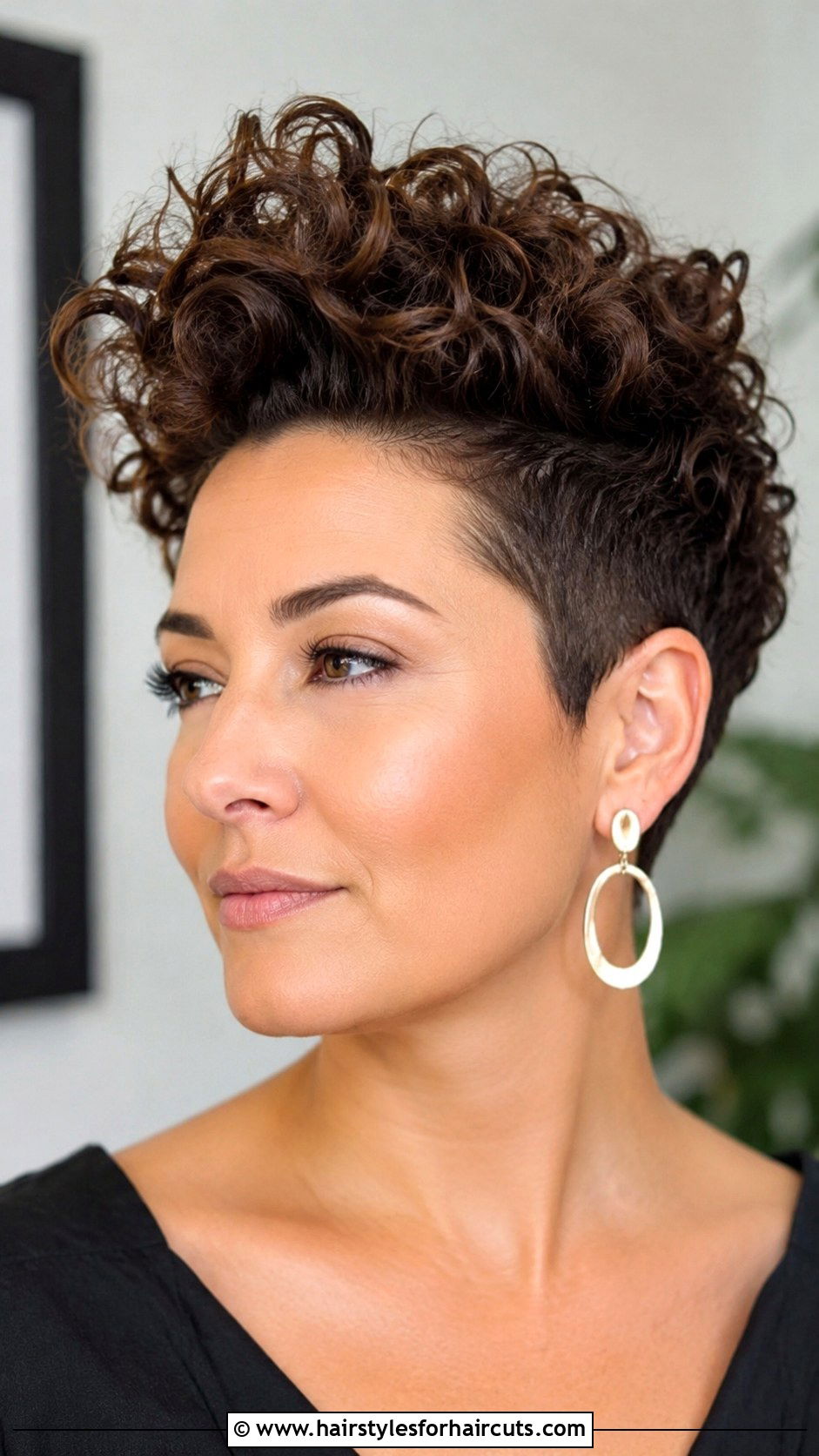 Curly Pixie With Volume On Top - 25 best haircuts for curly hair round face - 25 best haircuts for curly hair round face
