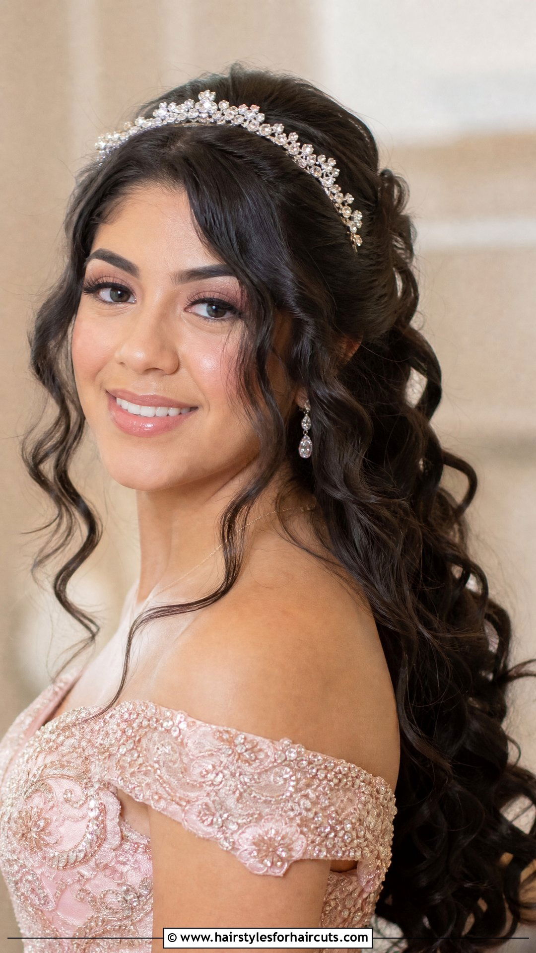 Curly Quinceanera Hairstyle With Headband - 25 quinceanera hairstyles for curly hair - 25 quinceanera hairstyles for curly hair