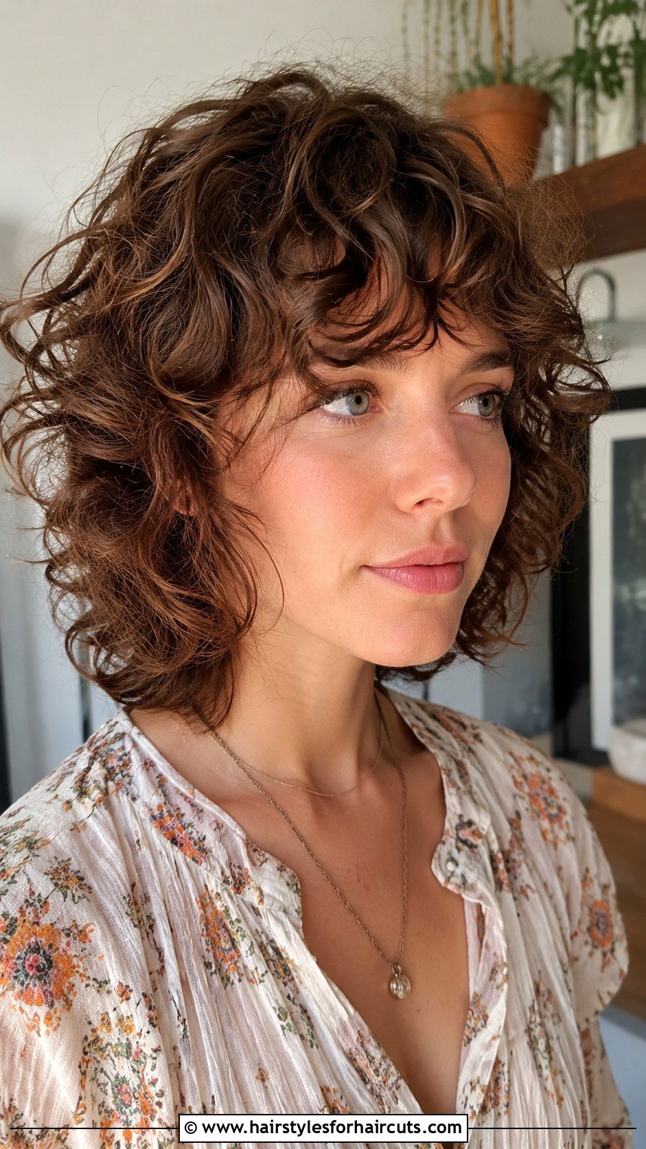 Curly Shag Haircut For Fine Hair - 25 best hairstyles for women with thinning hair - 25 best hairstyles for women with thinning hair