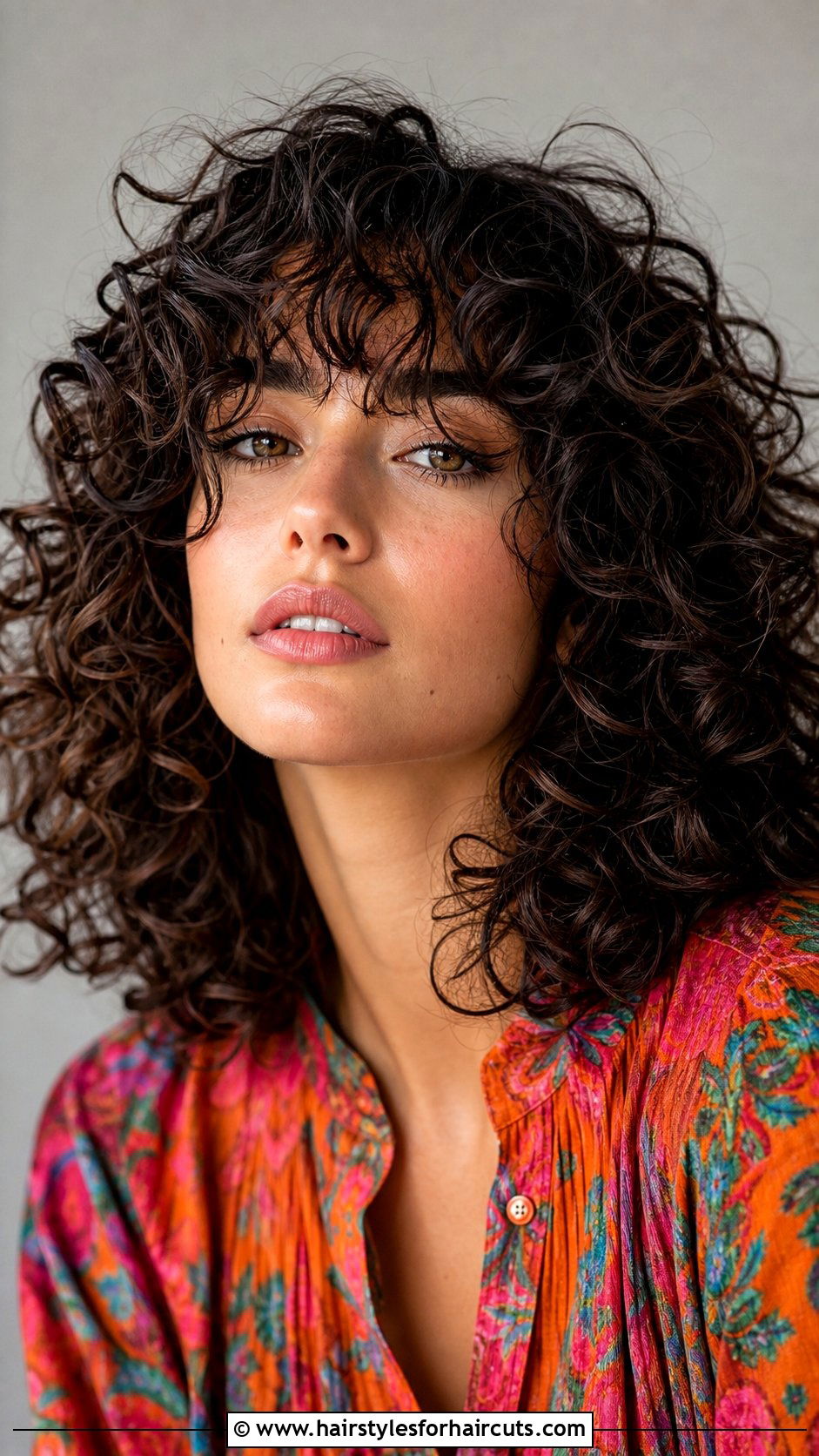 Curly Shag Haircut With Curly Bangs - 25 haircuts styles for women with bangs - 25 haircuts styles for women with bangs