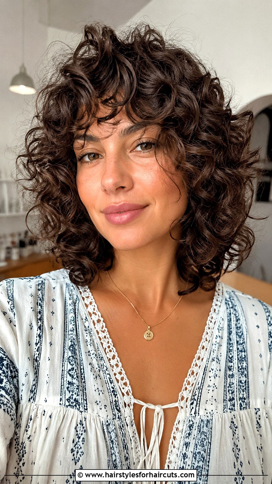 Curly Shag Medium Hair - 25 haircuts medium hair - 25 haircuts medium hair