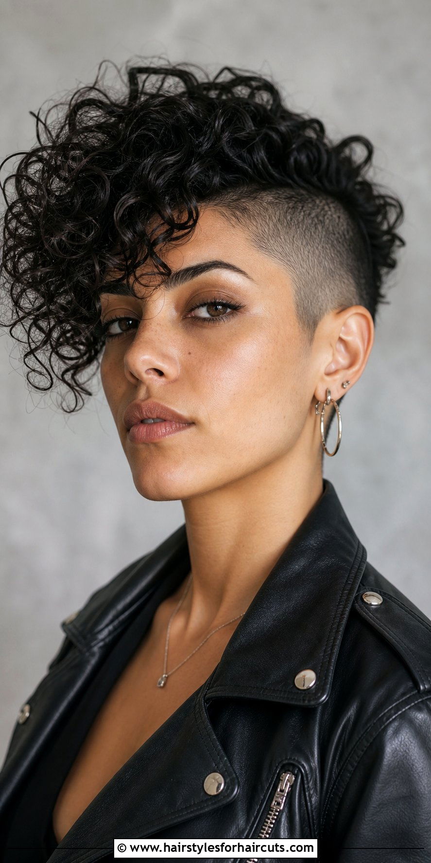 Curly Undercut - 25 best curly hairstyles - 25 best curly hairstyles