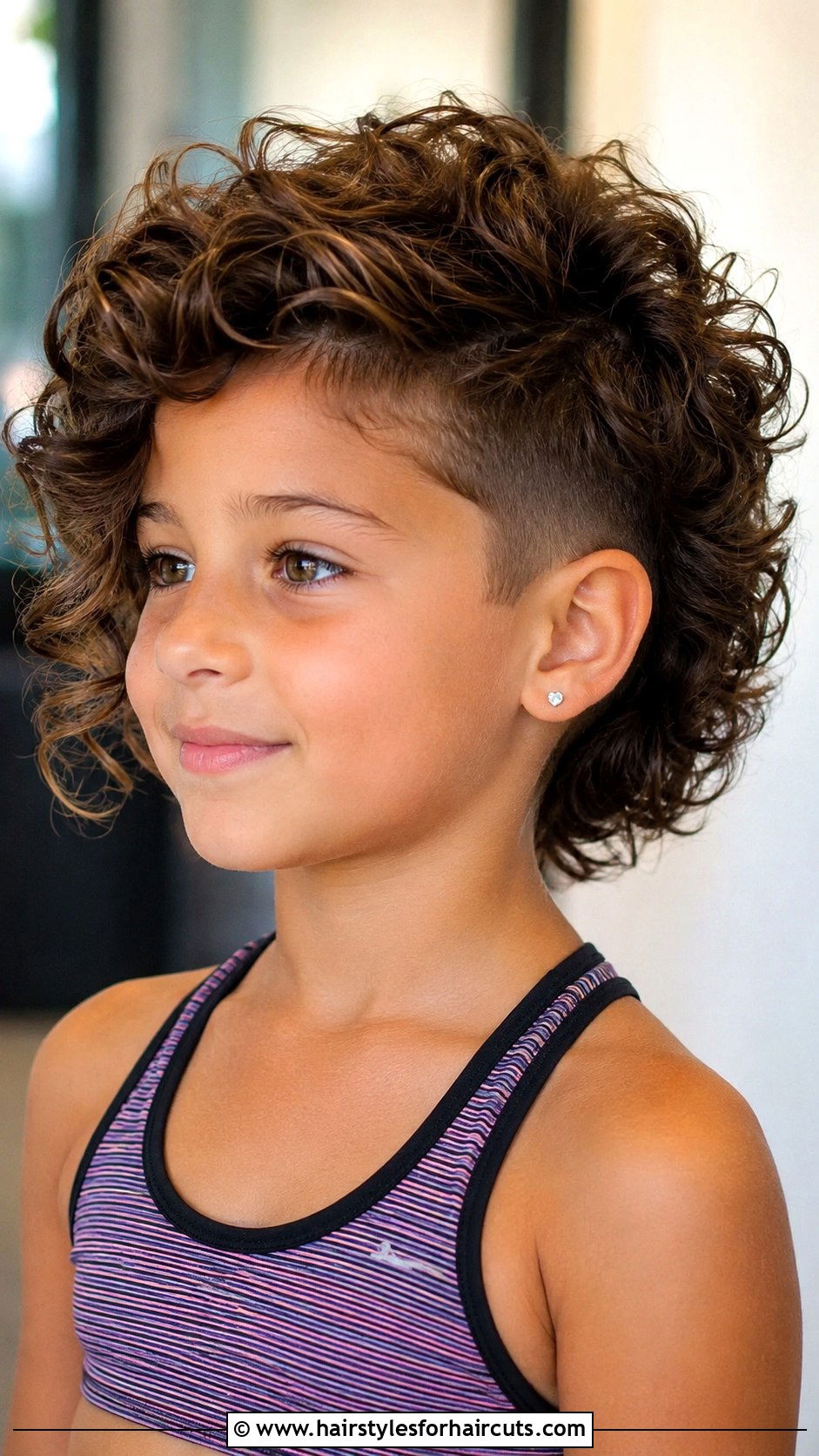 Curly Wedge Cut - 25 haircuts for curly hair girl kid - 25 haircuts for curly hair girl kid