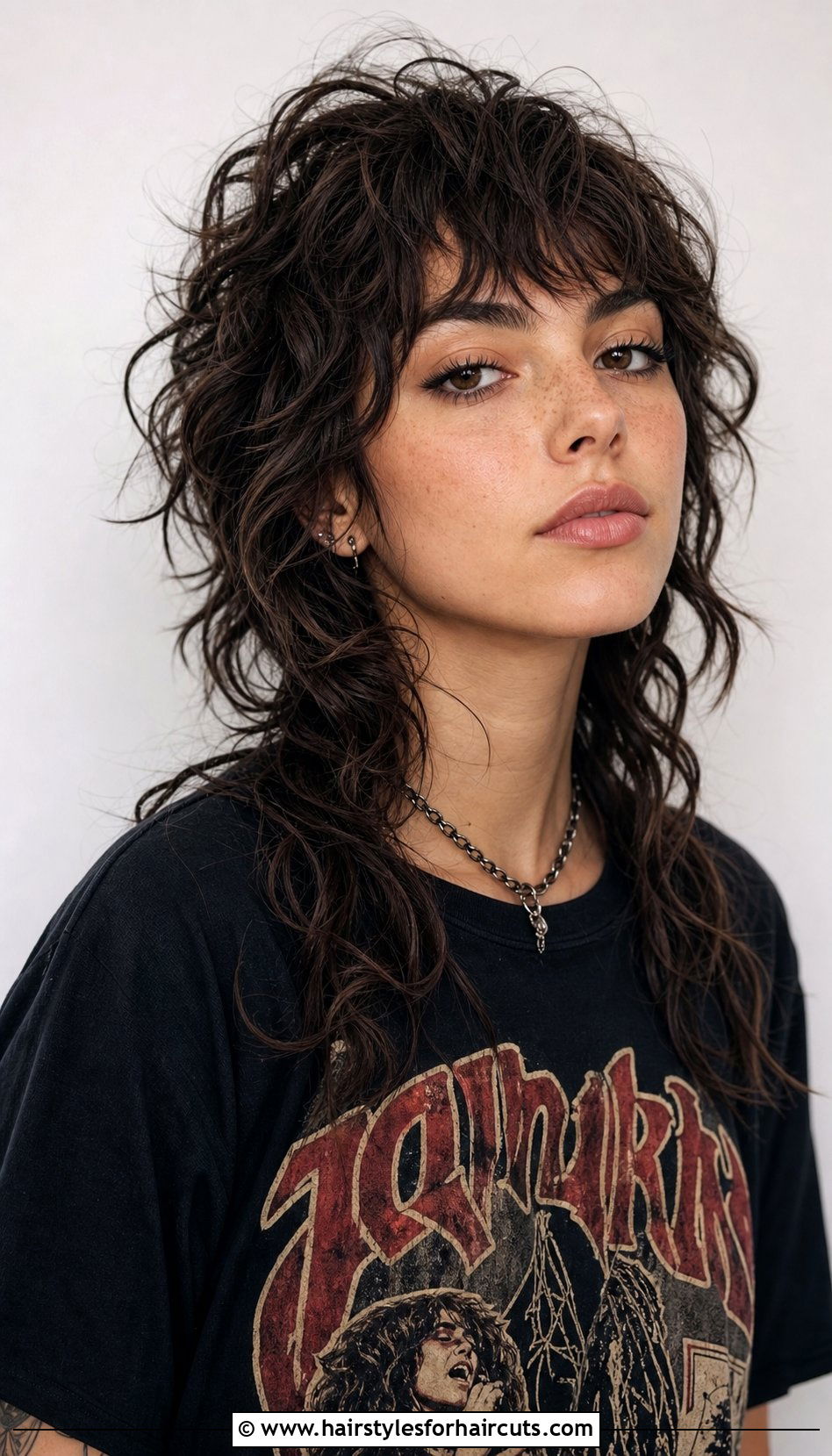Curly Wolf Cut - 25 women curly hairstyles - 25 women curly hairstyles