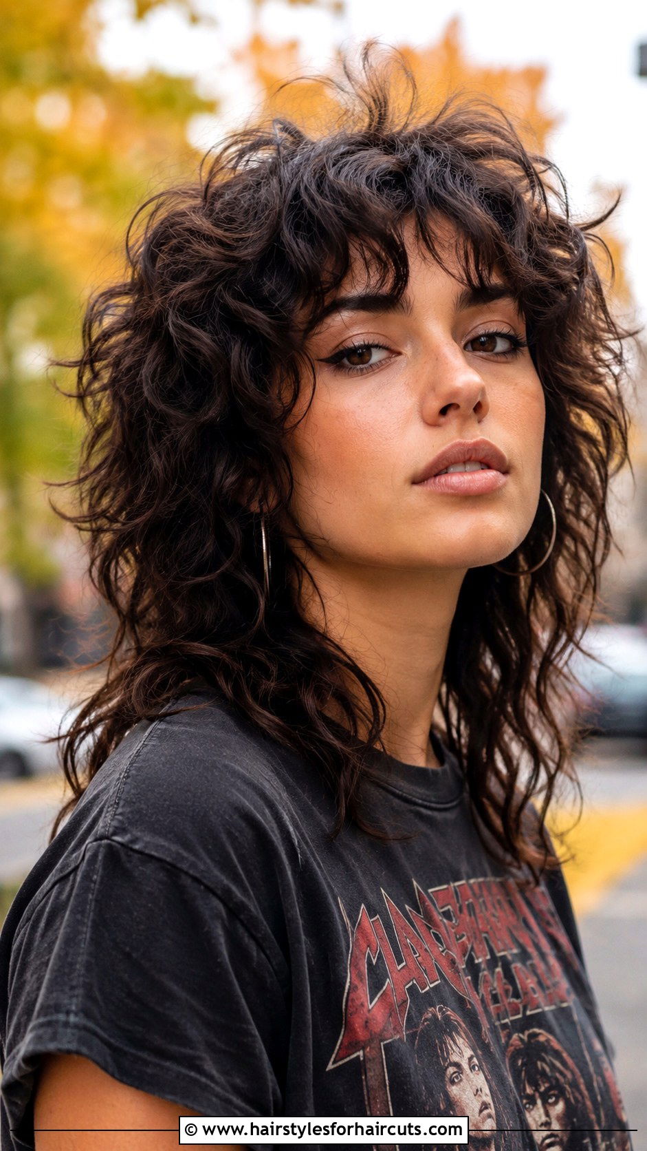 Curly Wolf Cut - 25 curls haircuts - 25 curls haircuts