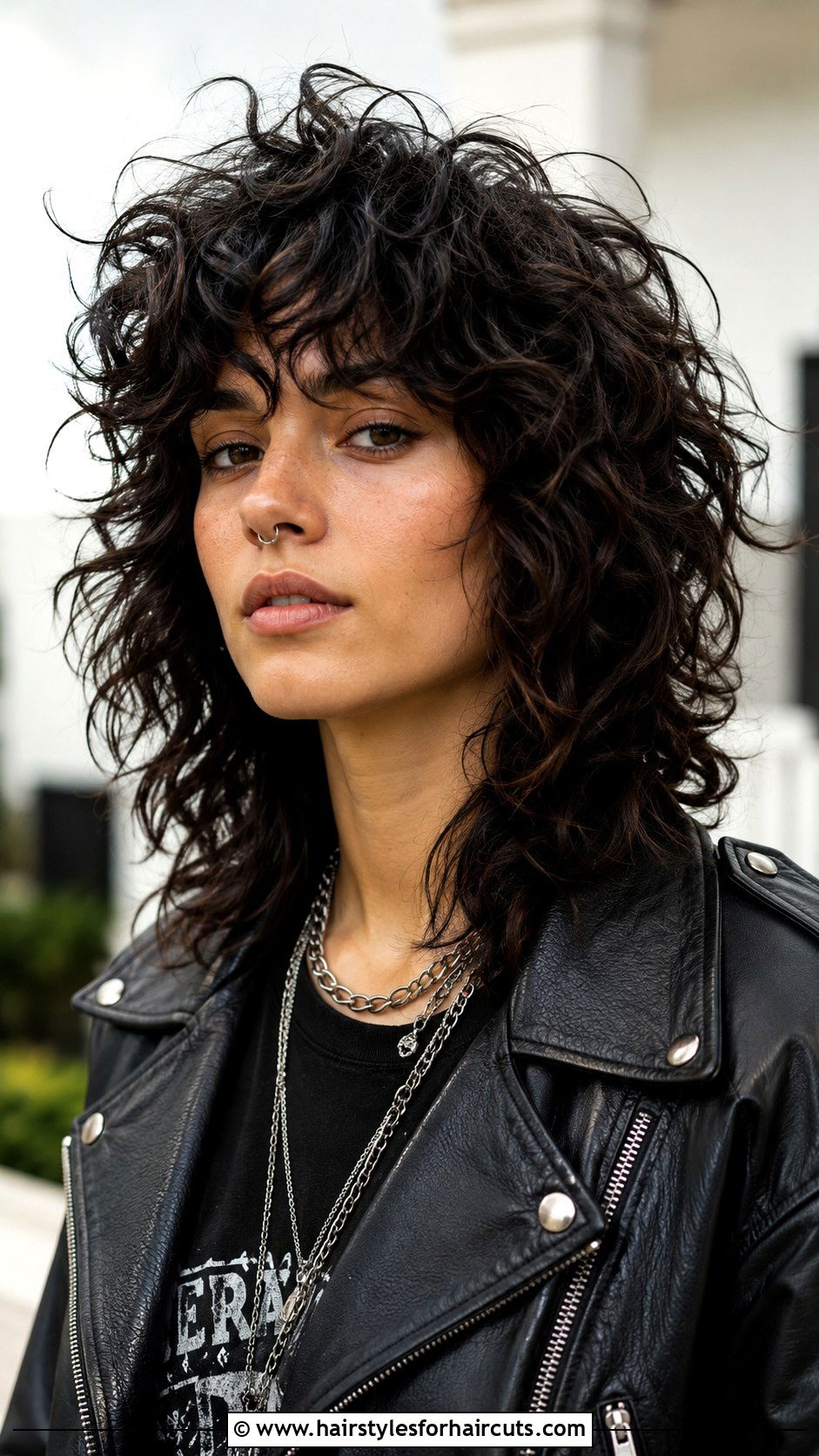 Curly Wolf Cut - 25 curly hair hairstyles for women - 25 curly hair hairstyles for women