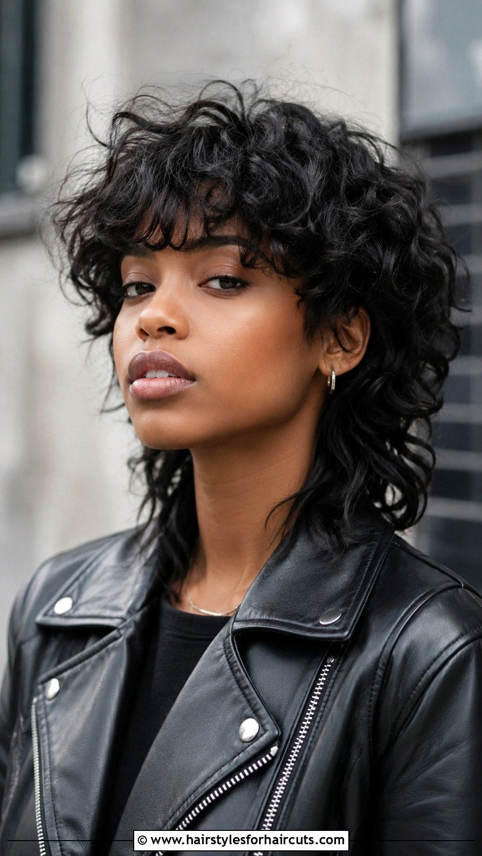 Curly Wolf Cut - 25 best haircuts for black curly hair - 25 best haircuts for black curly hair