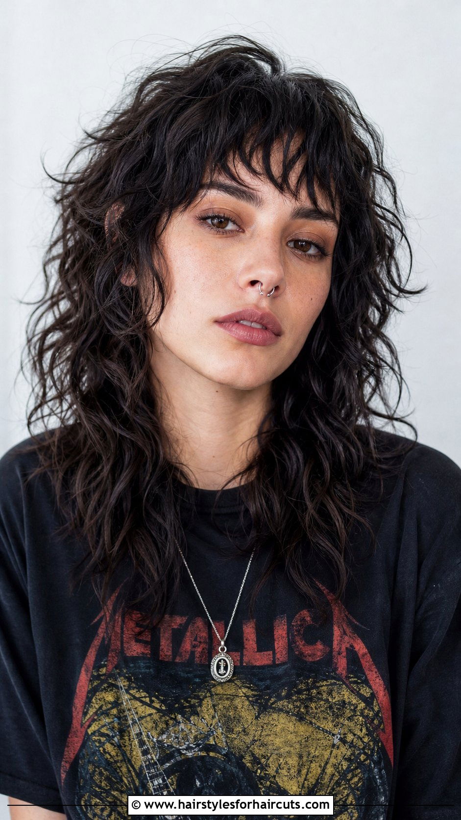 Curly Wolf Cut With Choppy Bangs - 25 curly haircuts bangs - 25 curly haircuts bangs