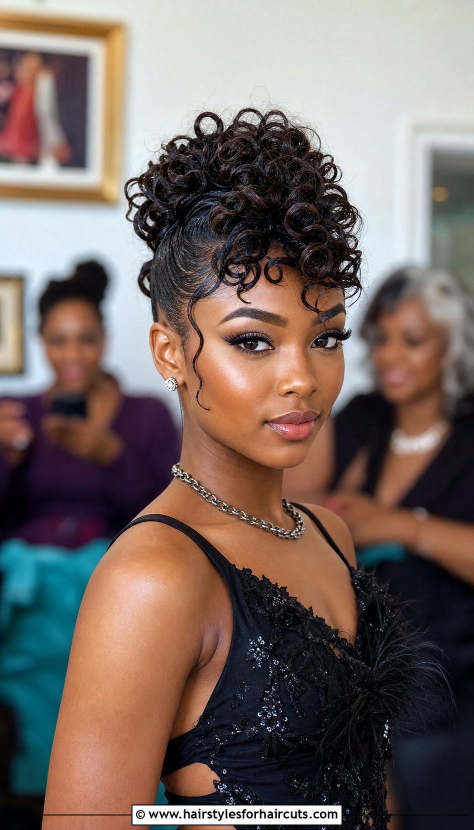 Curly frohawk homecoming hairstyle - 25 curly hairstyles for homecoming - 25 curly hairstyles for homecoming