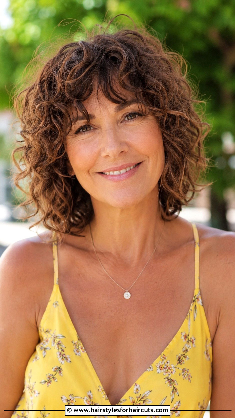 Curtain Bangs Lob Haircut For Thinning Hair - 25 haircuts for thinning hair - 25 haircuts for thinning hair