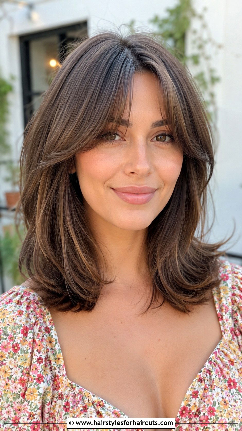 Curtain Bangs Medium Haircut For Oval Face - 25 haircuts olaces - 25 haircuts olaces