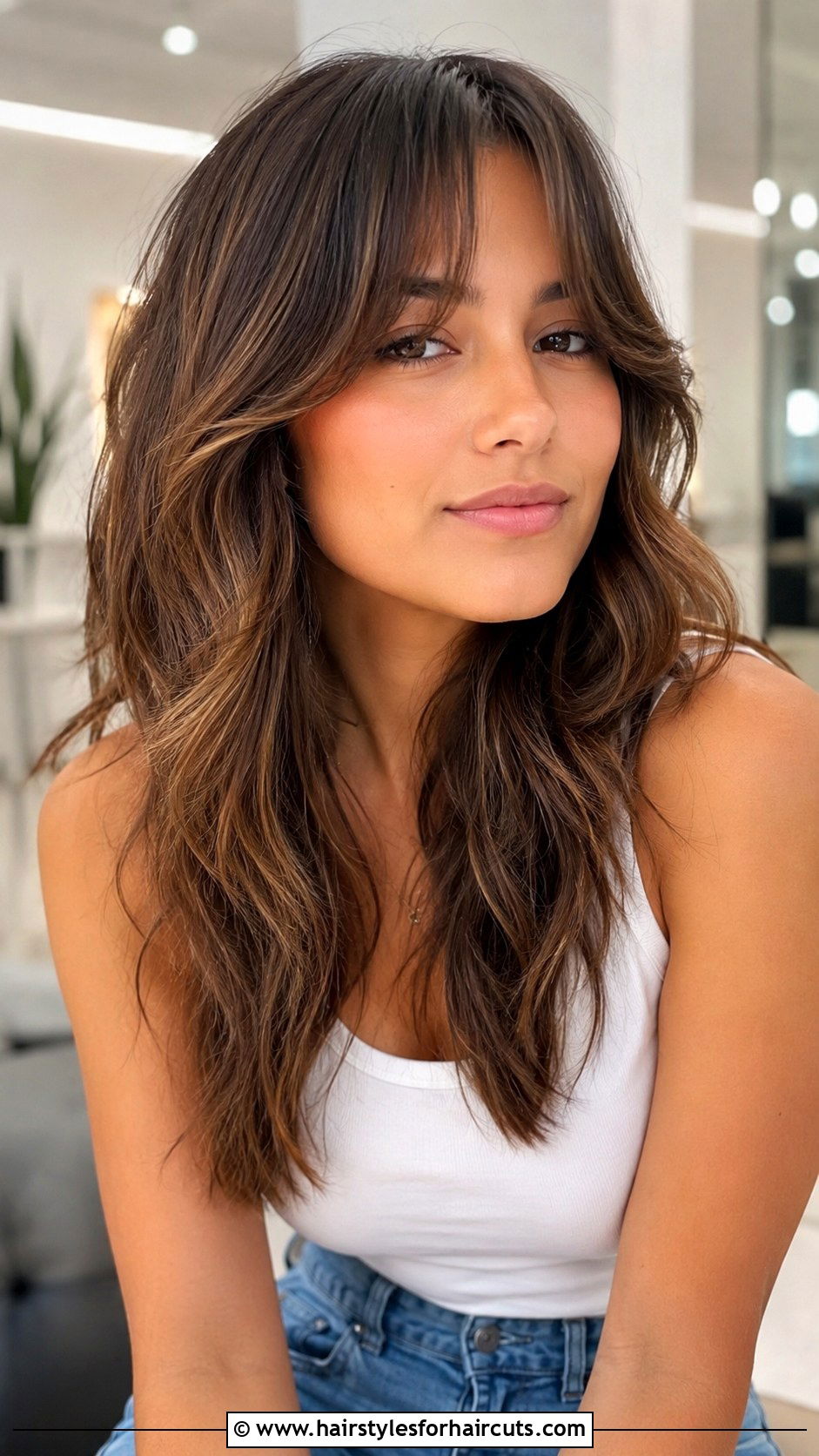 Curtain Bangs With Loose Waves - 25 curling iron hairstyles for medium hair - 25 curling iron hairstyles for medium hair