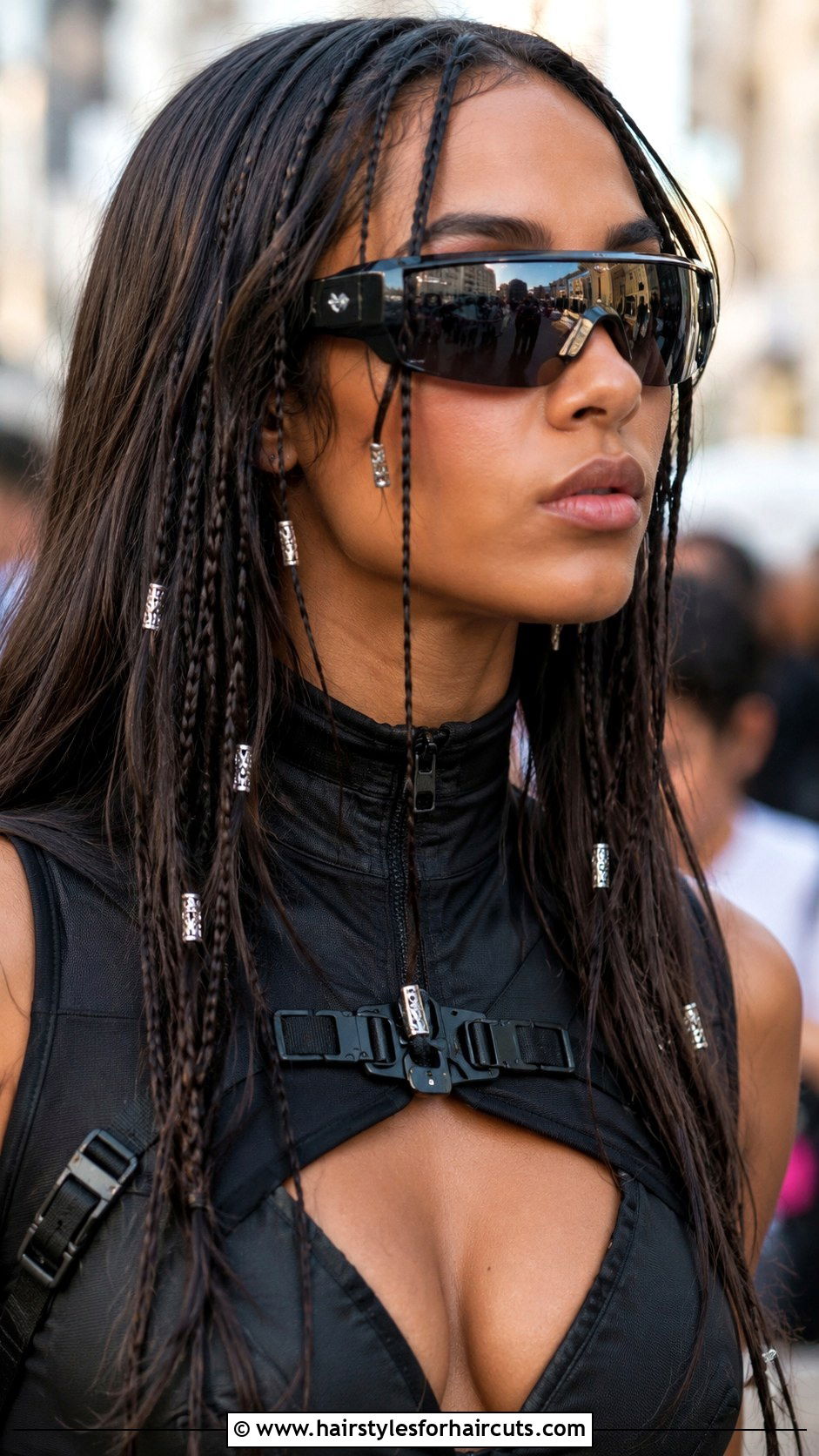 Cyberpunk Micro Braids - 25 rave hairstyles for medium hair - 25 rave hairstyles for medium hair