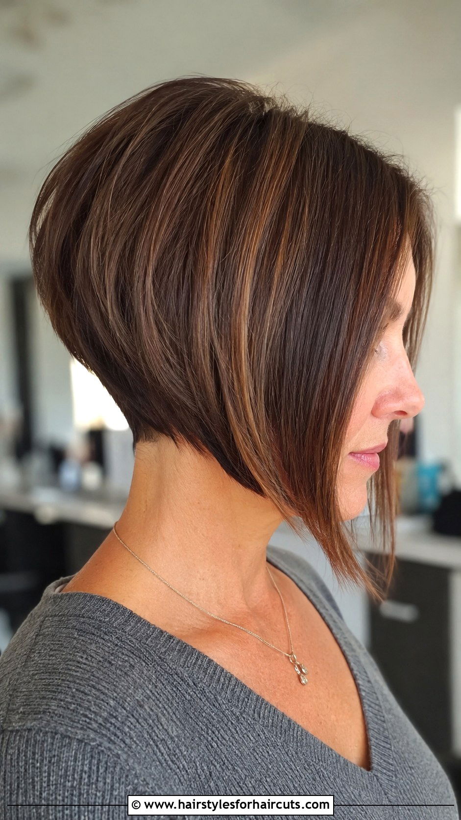 DIY Inverted Bob Haircut - 25 diy haircuts for short hair - 25 diy haircuts for short hair