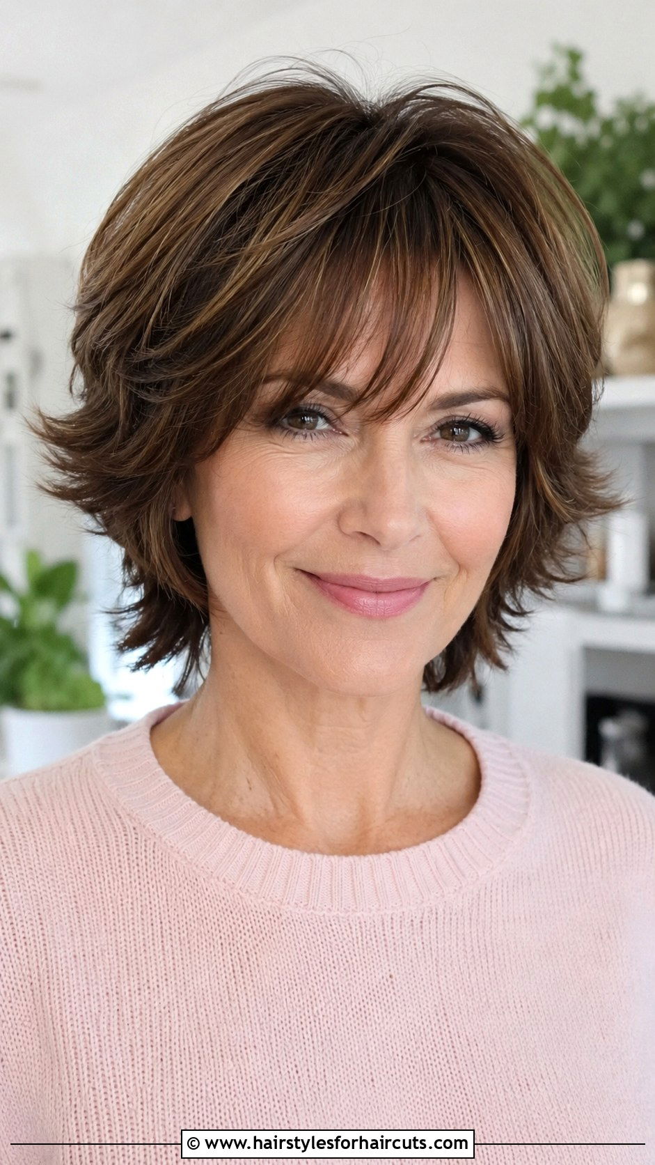 DIY Short Layered Haircut - 25 diy haircuts for short hair - 25 diy haircuts for short hair