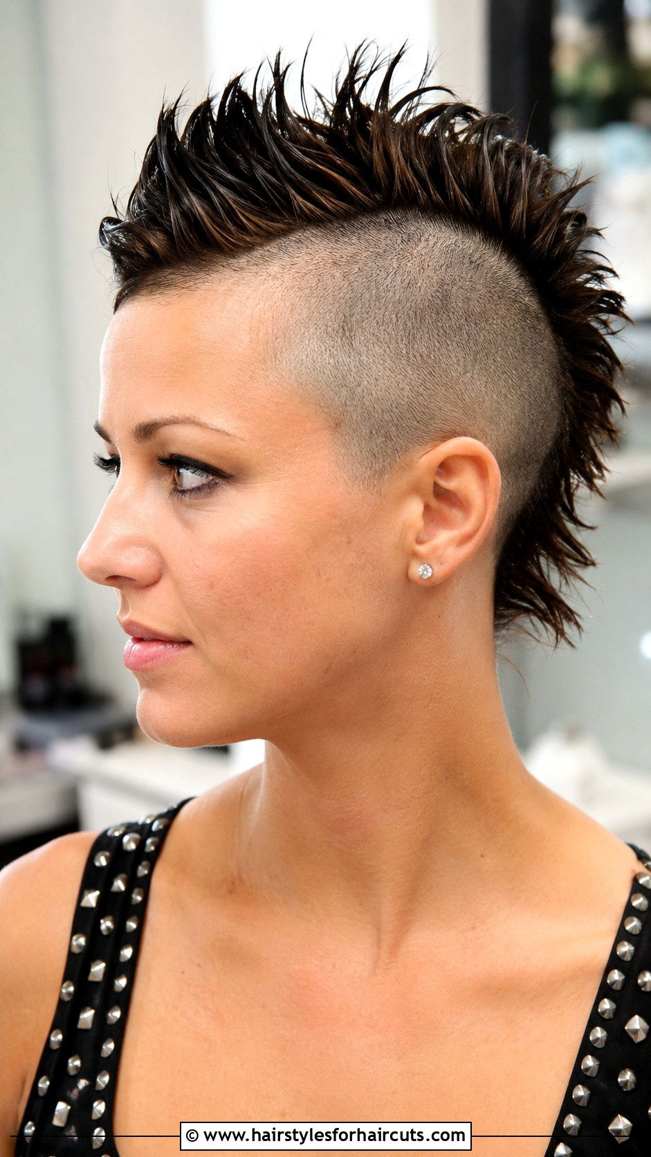 DIY Short Mohawk Haircut - 25 diy haircuts for short hair - 25 diy haircuts for short hair