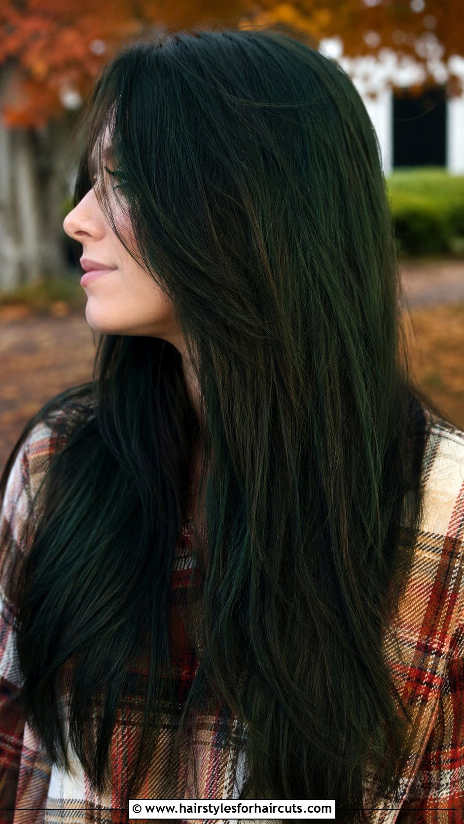 Dark Forest Green Long Hair - 25 green hairstyles - 25 green hairstyles