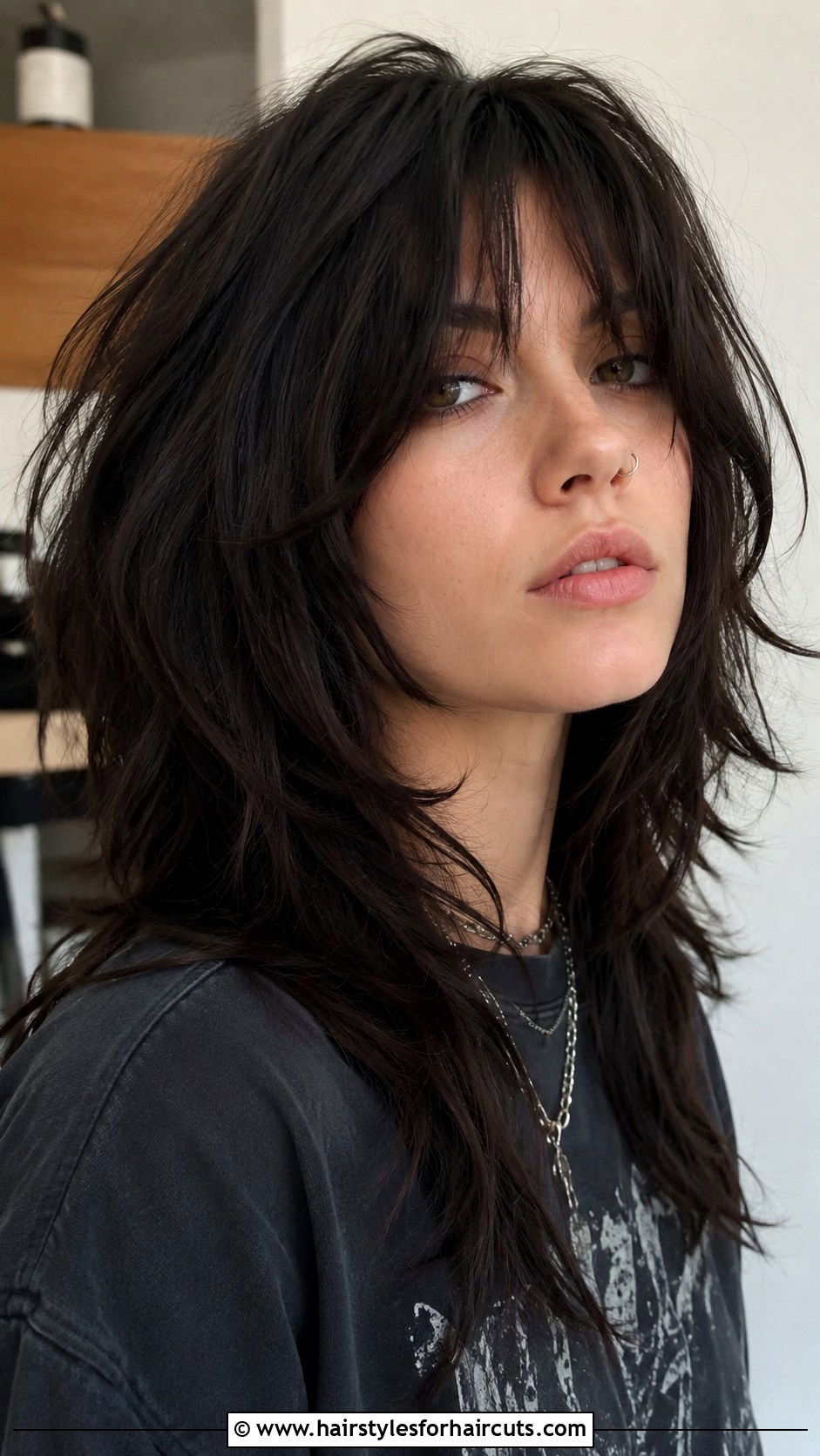 Dark Wolf Cut - 25 dark hairstyles - 25 dark hairstyles