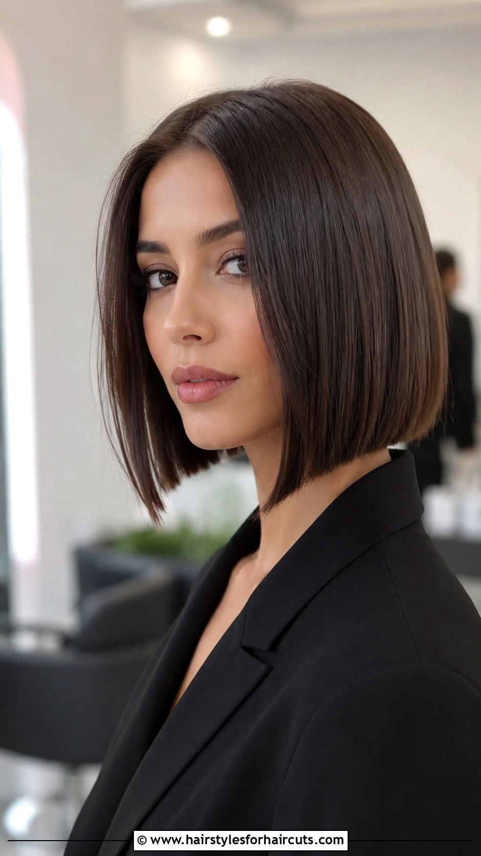 Deep Side Part Bob - 25 short hair olivia benson hairstyles - 25 short hair olivia benson hairstyles