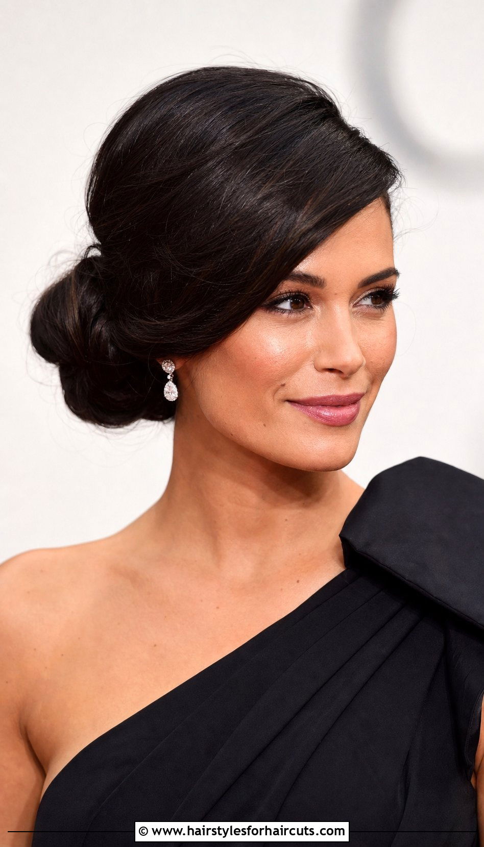 Deep Side Part Updo - 25 formal hairstyles for shoulder length hair - 25 formal hairstyles for shoulder length hair