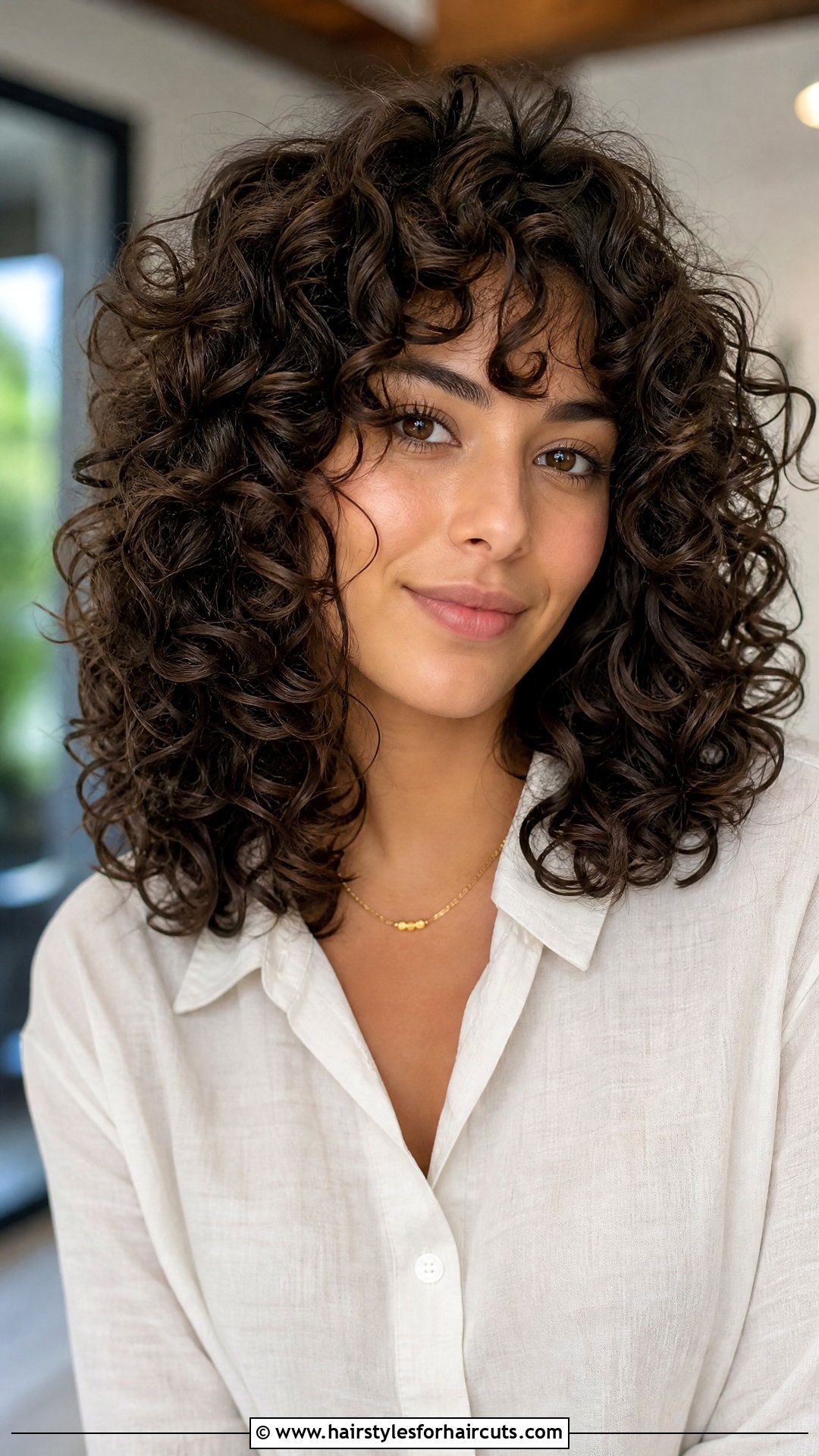 Deva Cut For Curly Hair - 25 cute haircuts for girls with curly hair - 25 cute haircuts for girls with curly hair