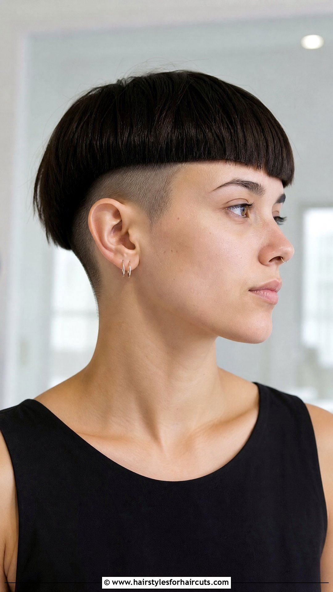 Disconnected Bowl Cut - 25 disconnected haircuts - 25 disconnected haircuts